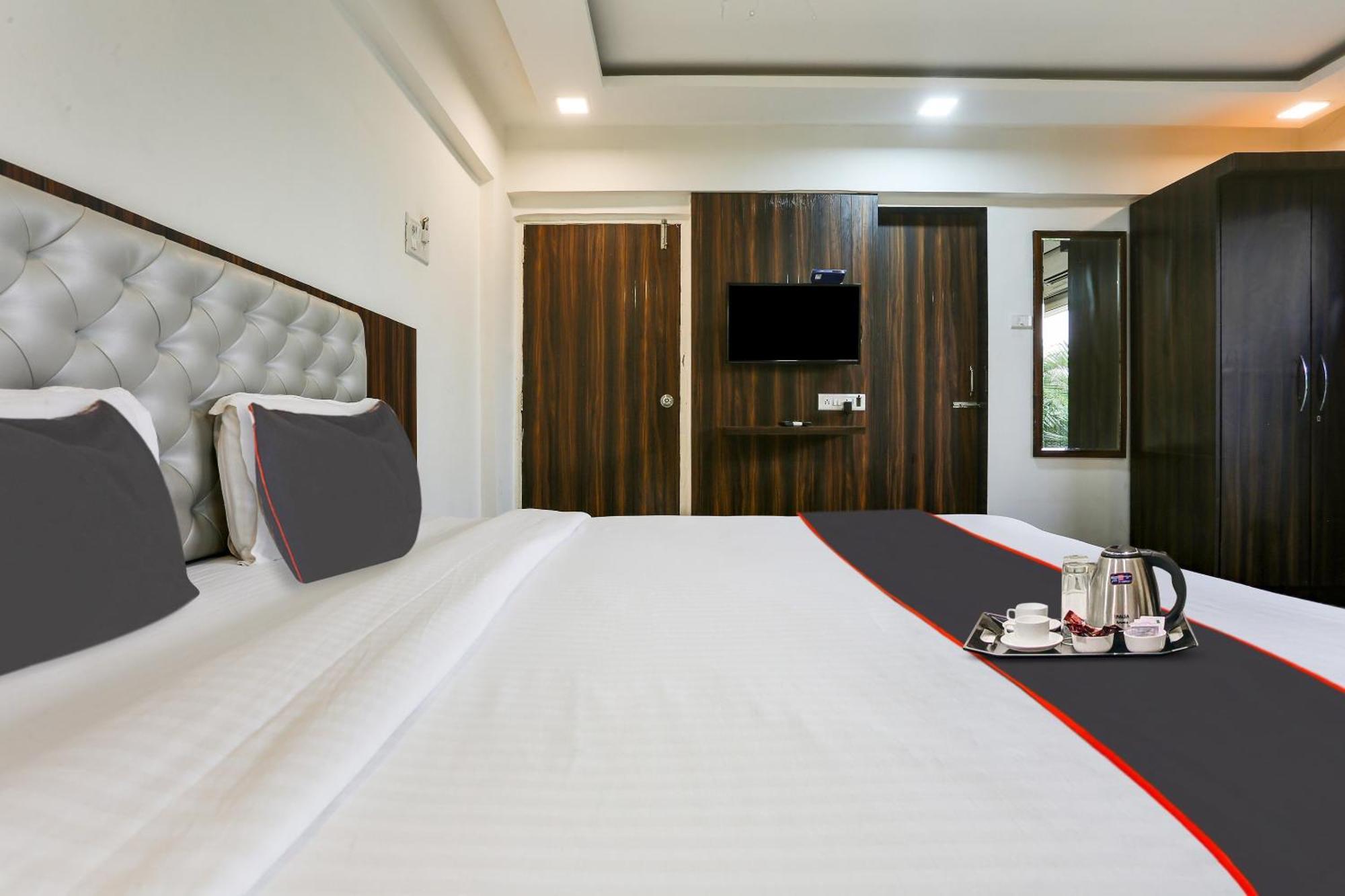 Capital O Arsh Executive Inn Mumbai Dış mekan fotoğraf